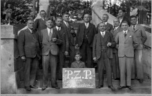 1935 - Koło Polskiego Związku Palanta przy "Szybach Jankowice" - (foto ze zbiorów kopalni/W.Konkola)