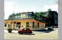 1995 - Kasa PKO BP i placówka handlowa w byłej portierni – (foto ze zbiorów kopalni)